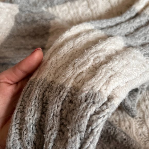 Oversized Chunky Cable Knit Grey & White Striped Sweater - Cozy Swing Top - Picture 5 of 5